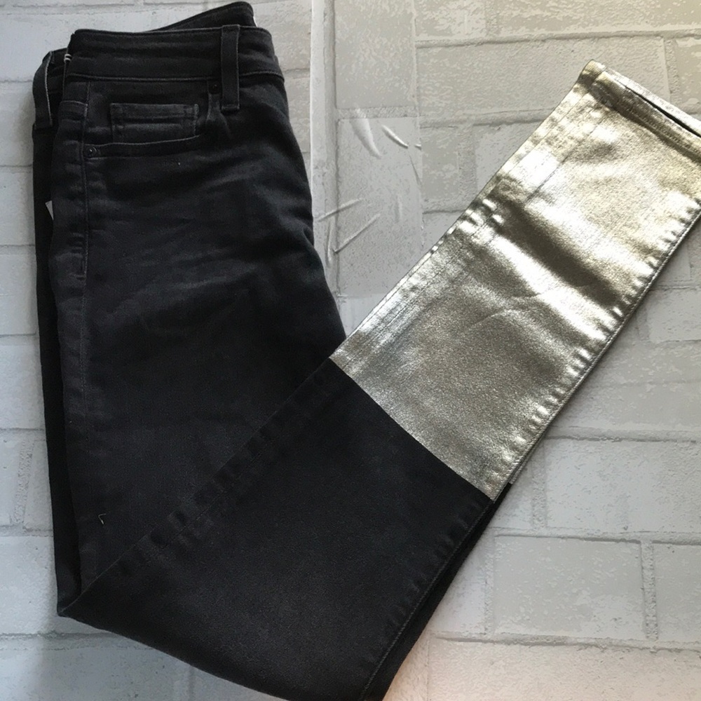 A.N.D - BRAND PAINTED SILVER BOTTOM FOR WOMEN